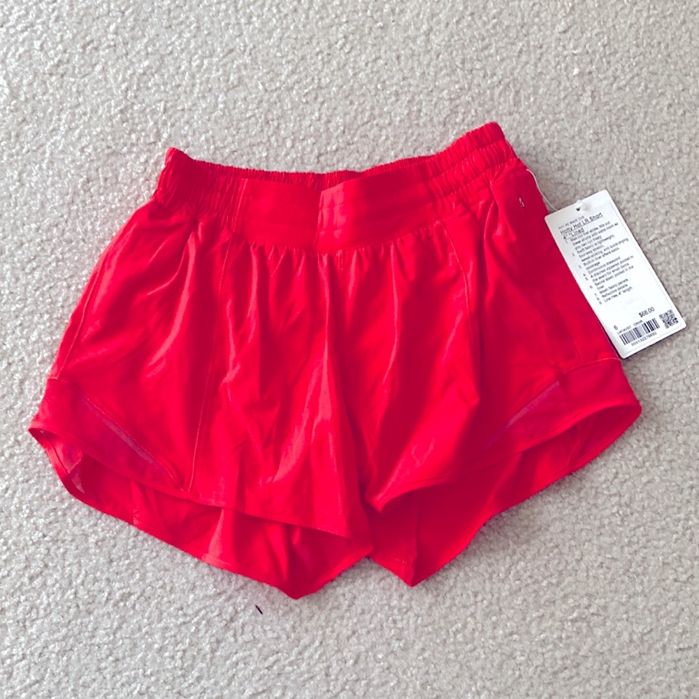 4” Hotty Hot LR shorts.